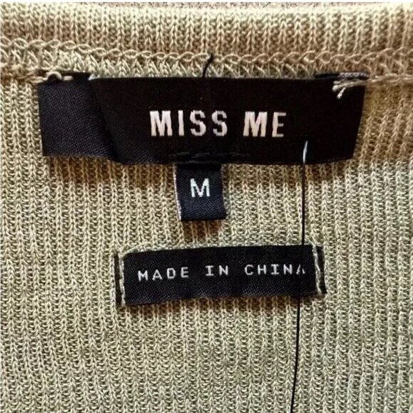 Miss Me Top with Crossover Back & Beading Detail - NWT - Picture 4 of 7
